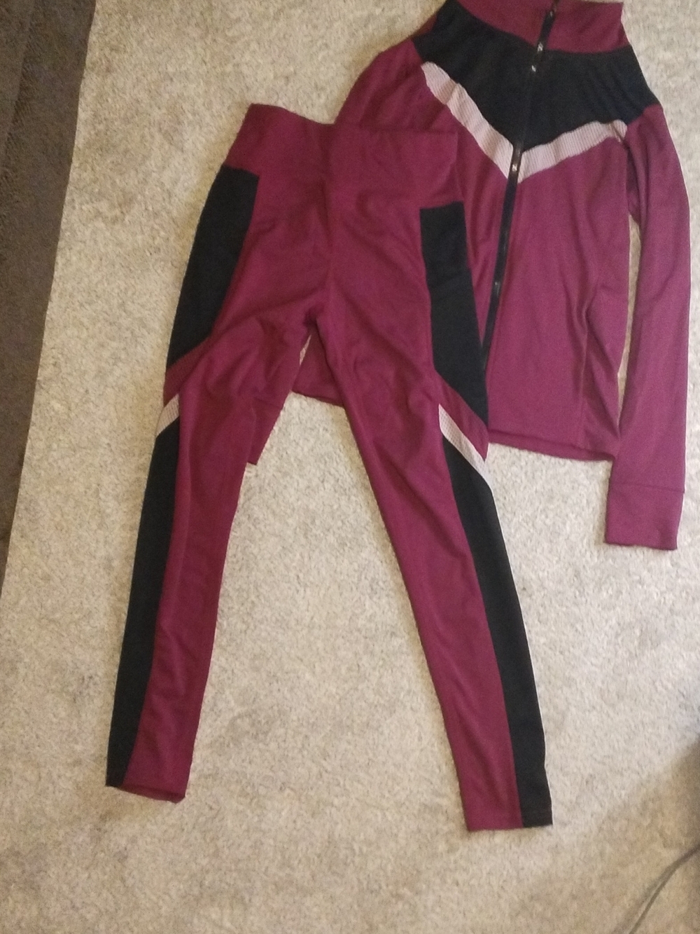 Women's Maroon Active Zip Jacket & Leggings Set